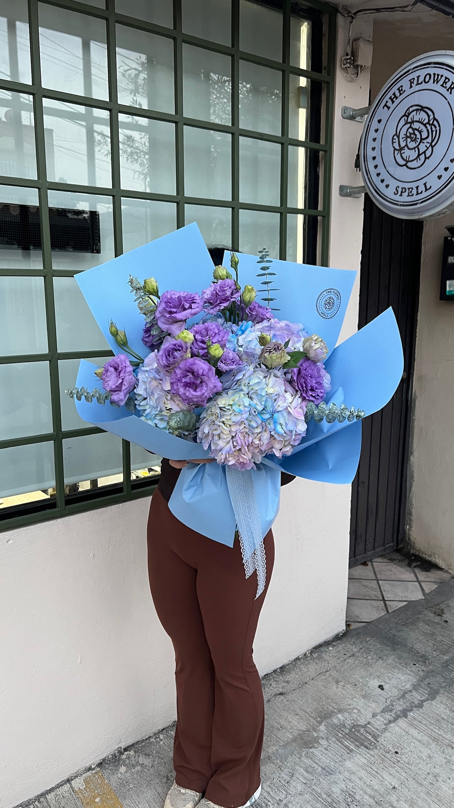 Hortensias y Lisianthus