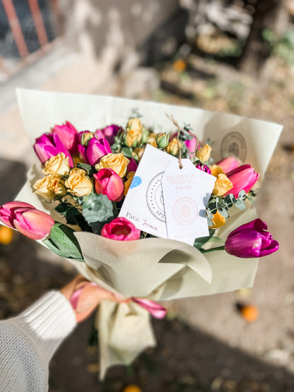 20 Tulipanes y mini rosas bouquet